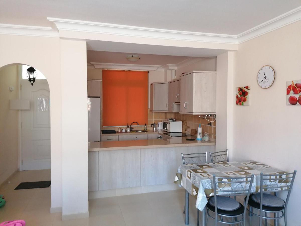 Casa Ela Apartment Caleta de Interián